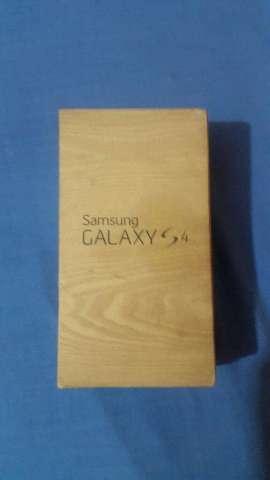 Vendo Caja para Samsung S4 Grande Vendo Caja para Samsung S4 Grande