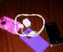 Vendo iPhone 4S Casi Nuevo Cargador Orig
