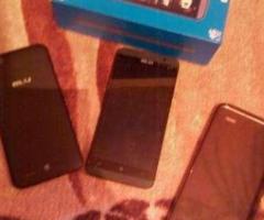 Vendo blu windows hd con tan solo dos meses de uso liberado con todos sus accesorios .