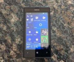 SE VENDE POR URGENCIA A PRECIO DE REGALO NOKIA LUMIA 520 COMO NUEVO MOVISTAR CON WINDOWS 8.1 CAMARA 