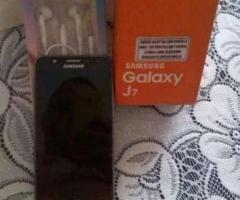 Vendo Samsung J7 Casi Nuevo