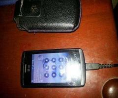 LG E 410 OPTIMUS OPERATIVO DE TODO CON CARGADOR Y ESTUCHE