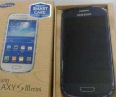 Samsung S3min Nuevo Detalles Uso Diario