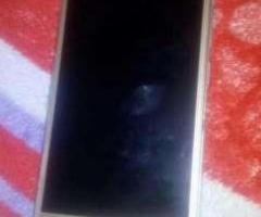 Blu Neo X Plus con Detalles en La Tapa