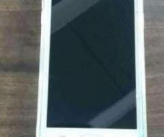 Samsung J5 de 16 Gb Duo O Detalles