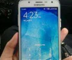 Samsung Galaxy J7 Duos