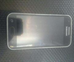 Vendo O Cambio Samsung J1 Grande 4g
