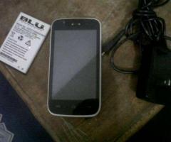 Se vende BLU AVANCED 4.0 COMO NUEVO.