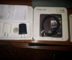 HTC one m7 usado en excelente estado casi nuevo