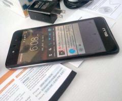 Vendo Blu Grand M 5 pulgadas 3G liberado Android 6.0 camara 5MP