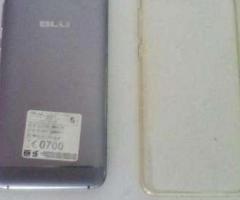 Se Vende Telefono Blu Grande M