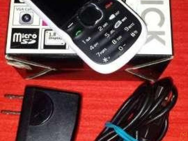  Teléfono celular BLU Tank II T193 liberado GSM, con SIM dual y  cámara, gran batería de 1900 mAh, Negro/Rojo : Celulares y Accesorios