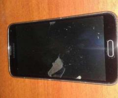 Samsung Galaxy S5 para reparar o para repuesto Pantalla Dañada