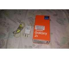 Samsung Galaxy J5 8gb Lte