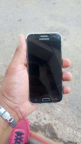Samsung J2 Samsung J2